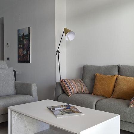 Sunset Waves Wow Apartment Benidorm Bagian luar foto