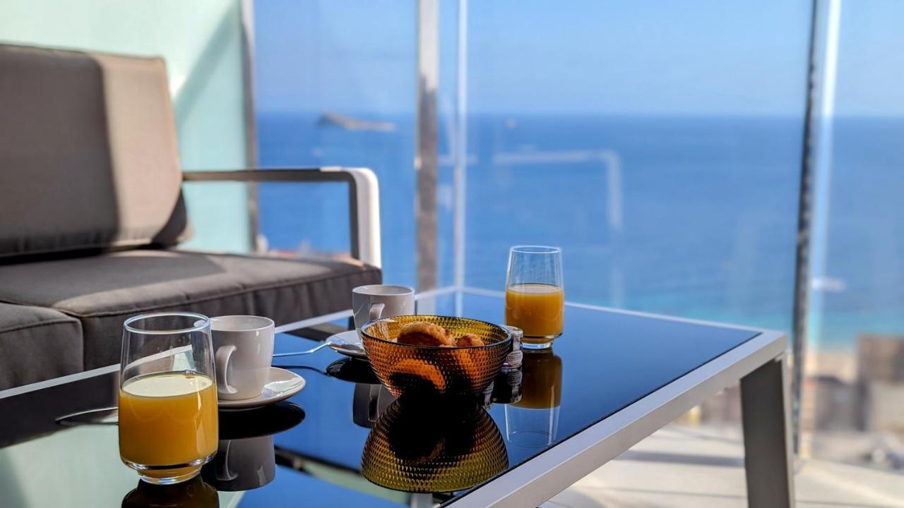 Sunset Waves Wow Apartment Benidorm Bagian luar foto