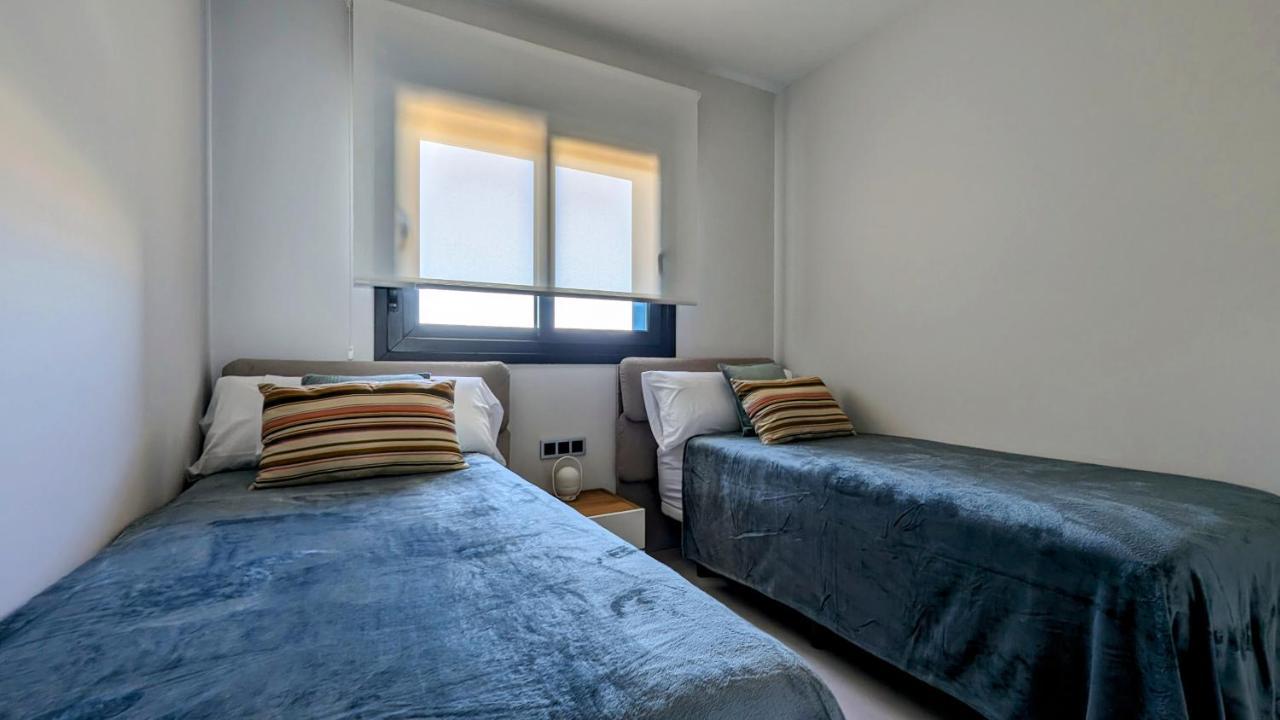 Sunset Waves Wow Apartment Benidorm Bagian luar foto