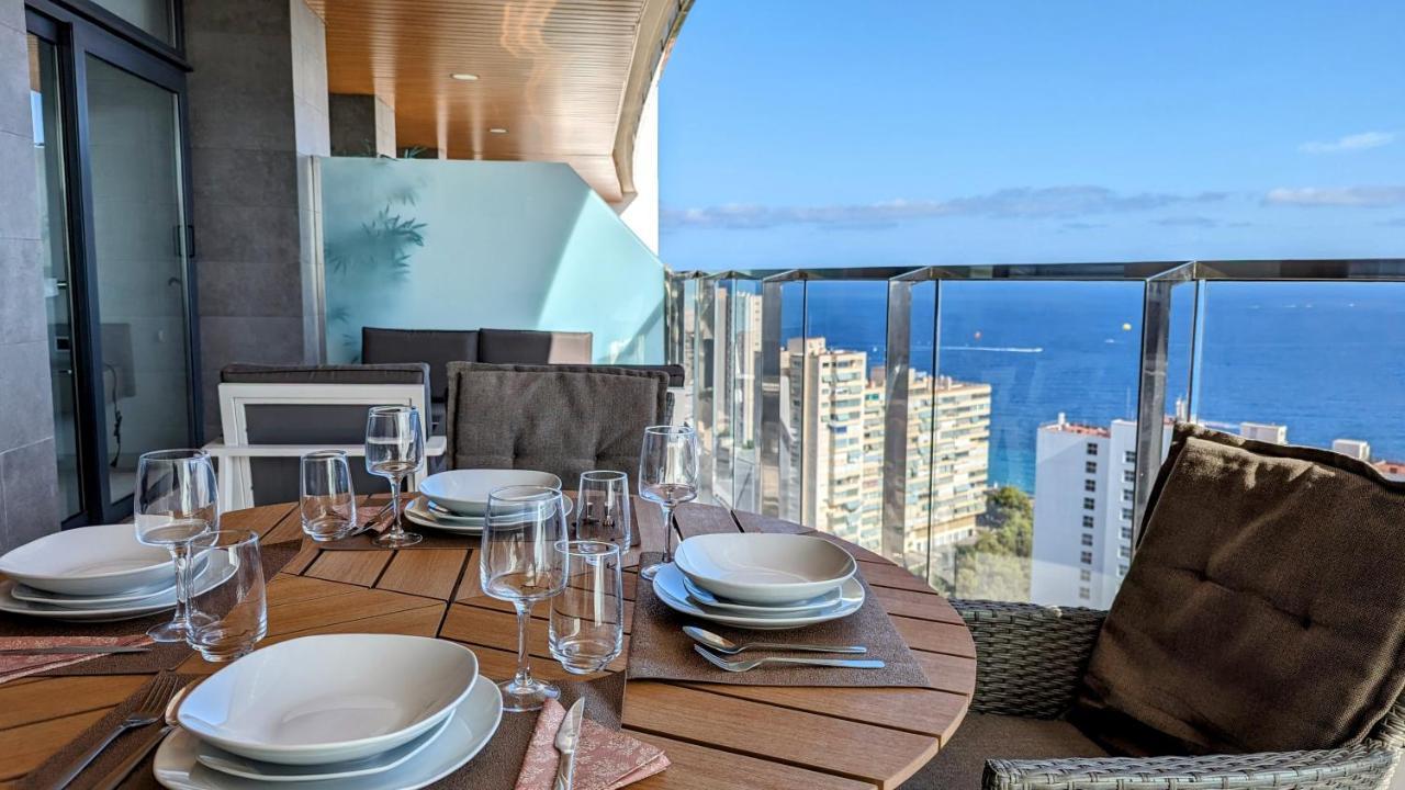 Sunset Waves Wow Apartment Benidorm Bagian luar foto